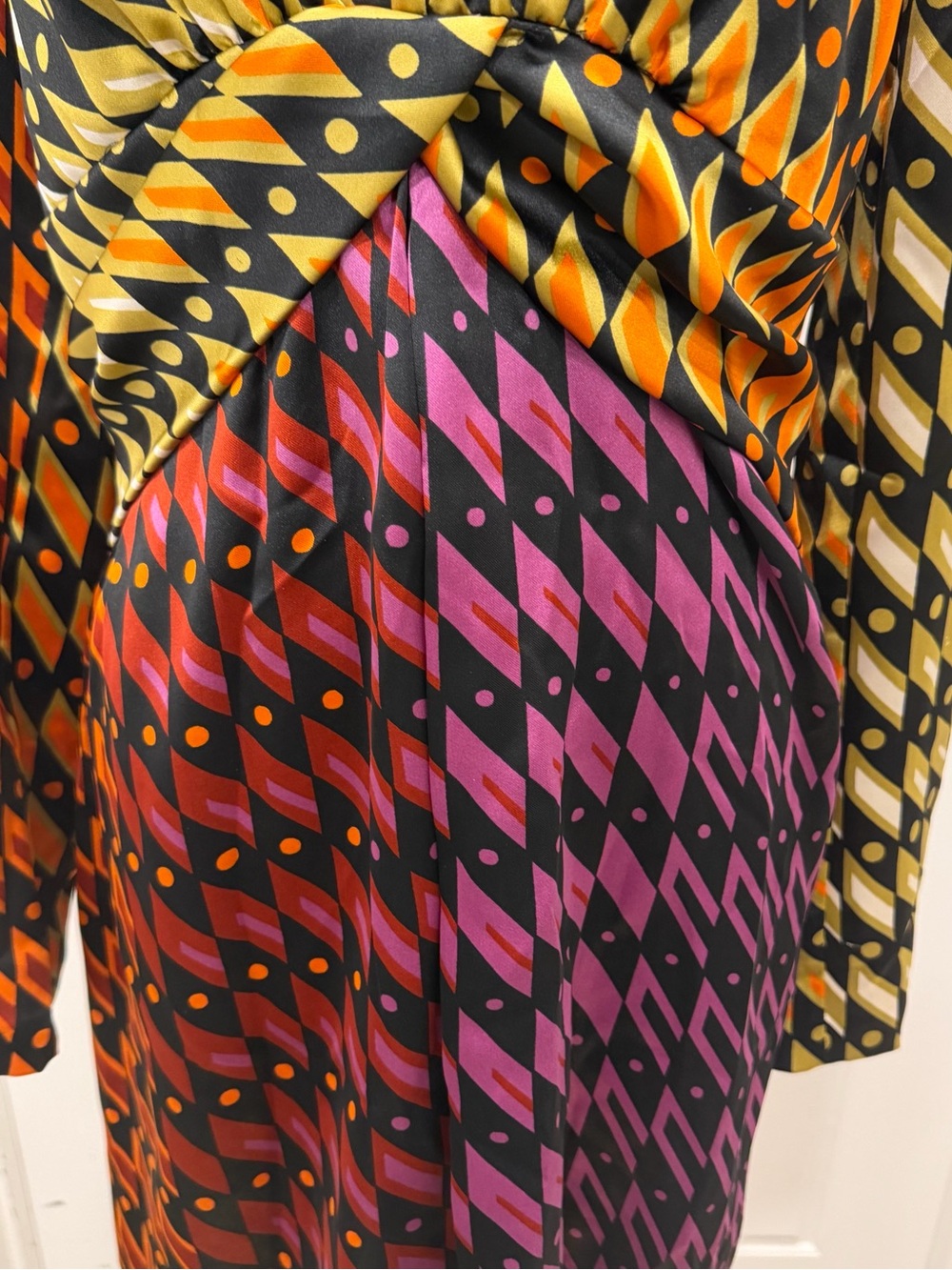 Zara Multicolor Printed Long‑Sleeve Mini Dress with Beaded Neckline - Picture 8 of 10